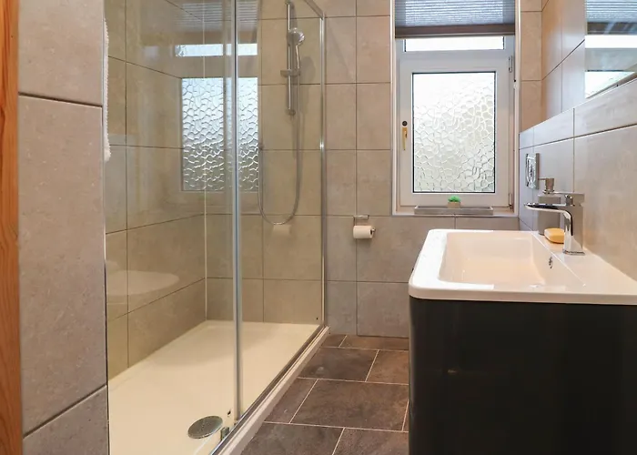 10 Haw Grove Semesterbostad *