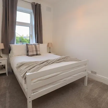 10 Haw Grove Feriehus *